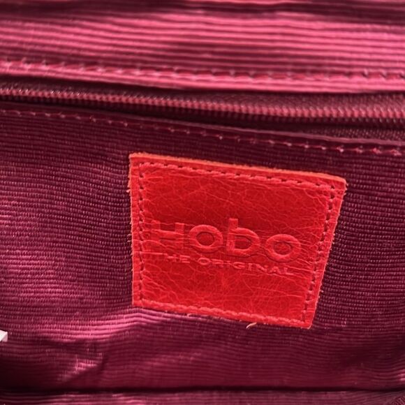 Hobo Lauren Clutch Wallet Snake Skin Print - Picture 6 of 16